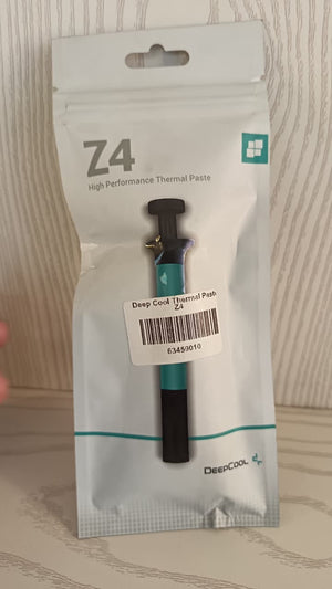 Front view of DeepCool Thermal Paste Z4 thermal compound