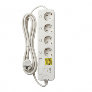 شريط طاقة LG بأربعة مقابس + منفذين USB
