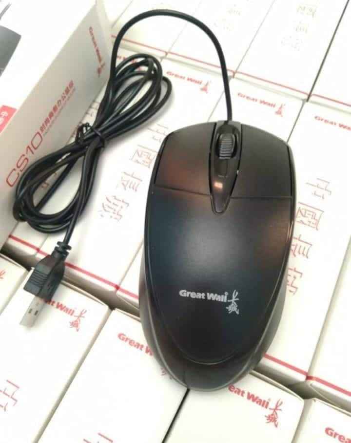 Front view of GreatWall CS10 wired mouse